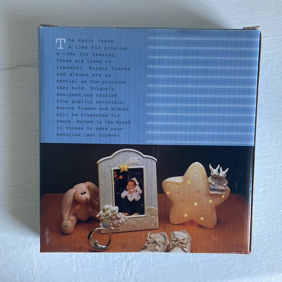 Early Years Vintage Girl Bunny Star Frame - Picture 7 of 8